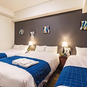 Ikidane Residential Shimanouchi 일본